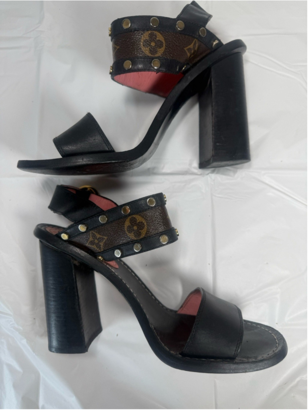 Designer Louis Vuitton Size 8 38 Passenger Style Sandal Women's Heels - Picture 12 of 16